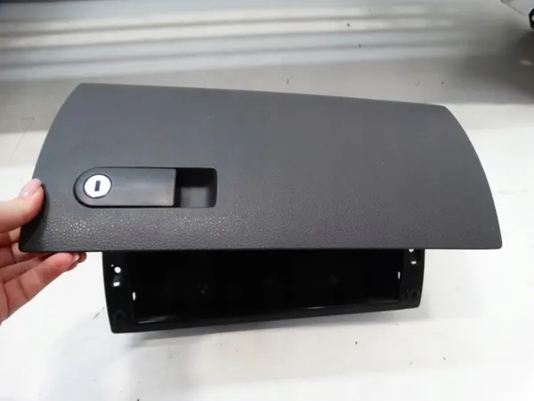 Porta-luvas VW Transporter T5 OEM 7H5858721A image 10