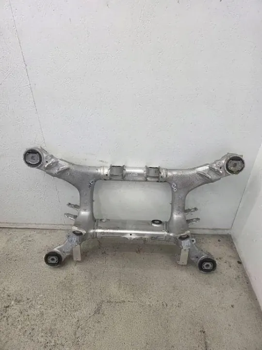 Muelles traseros BMW X7 G07 OEM 6894149 - Usado image 4