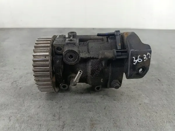Bomba de combustível Renault Clio III 1.5 DCI OEM -B image 1