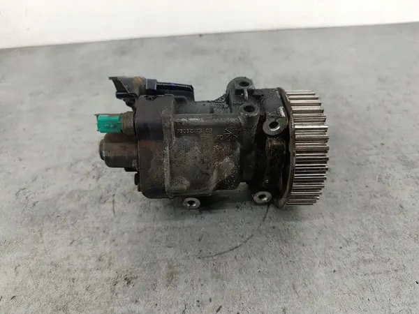 Bomba de combustível Renault Clio III 1.5 DCI OEM -B image 4