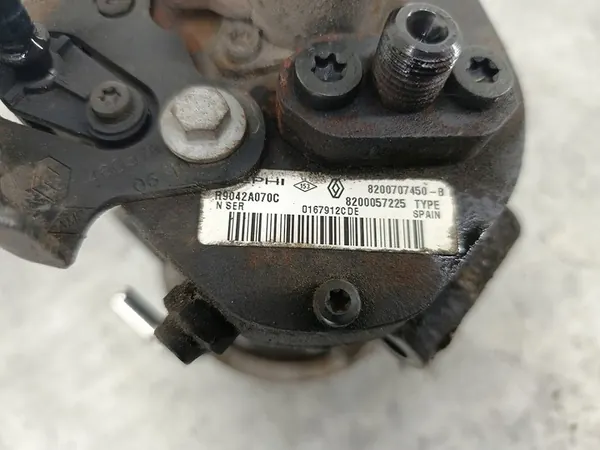 Bomba de combustível Renault Clio III 1.5 DCI OEM -B image 8