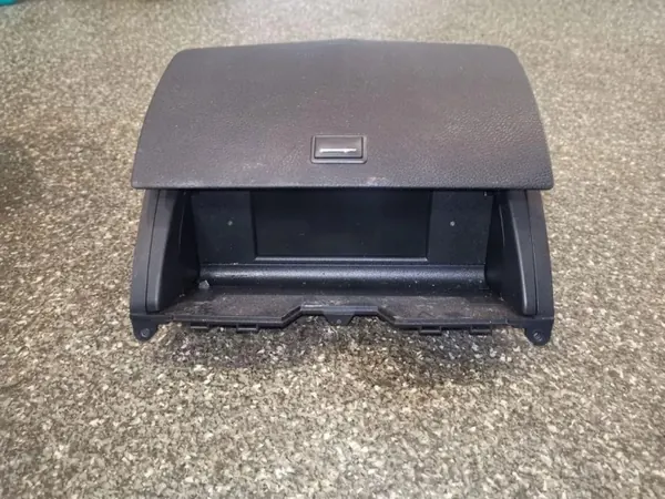 Écran de navigation OEM A2046800931 pour Mercedes C W204 image 2