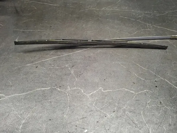 Mercedes W116 voorruitenwisserarm OEM ramie wyciearczek przod image 5