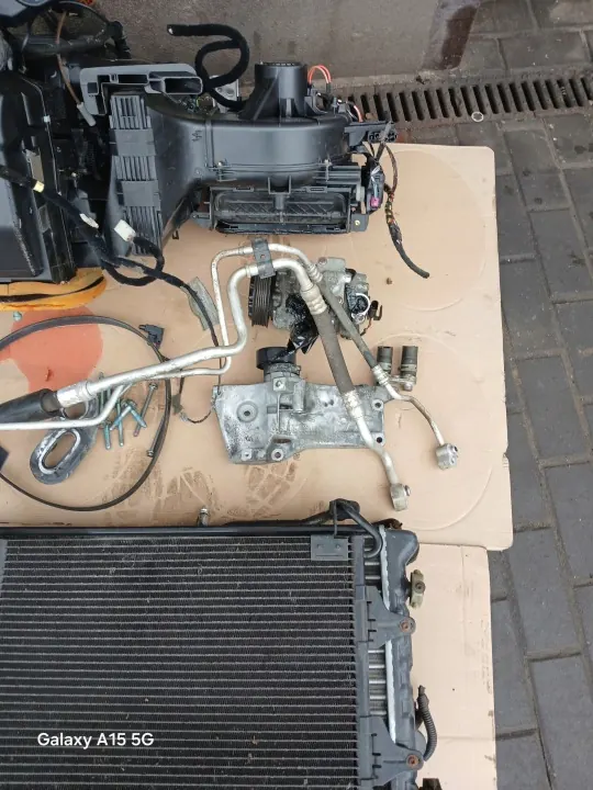 Sistema de aire acondicionado completo OEM KLIMATYZACJA VW Polo 9N image 5