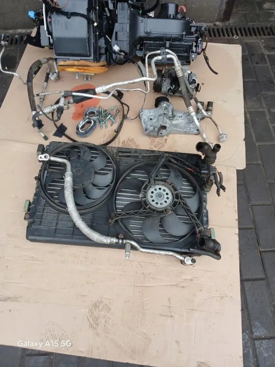 Sistema de aire acondicionado completo OEM KLIMATYZACJA VW Polo 9N image 9