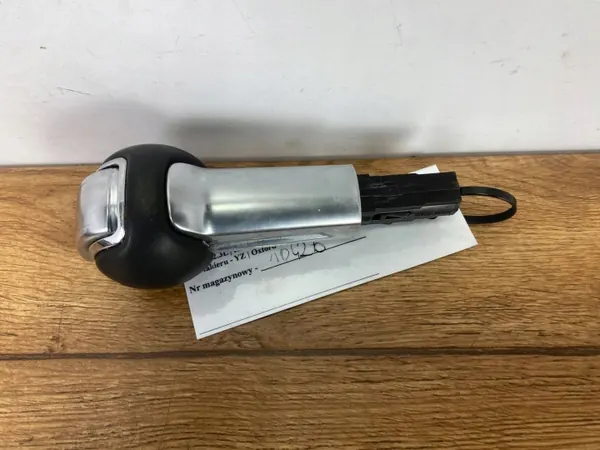 Pommeau de vitesse OEM LEWAREKMUS pour Ford Mustang VII 2024+ image 5