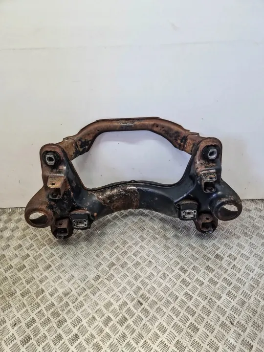 Traverse avant OEM 1073300942 pour Mercedes 107 SL/SLC image 2