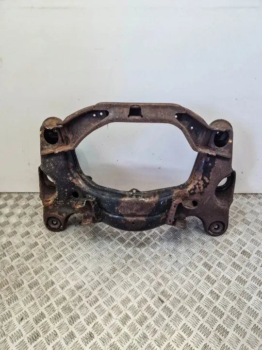 Traverse avant OEM 1073300942 pour Mercedes 107 SL/SLC image 5