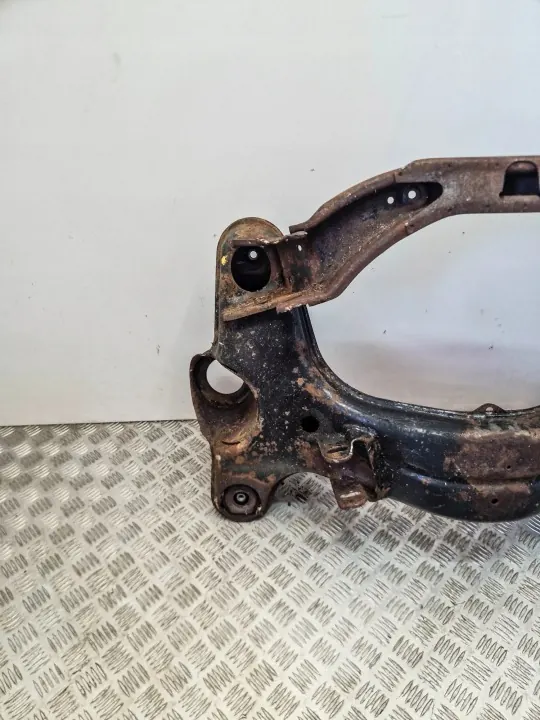 Traverse avant OEM 1073300942 pour Mercedes 107 SL/SLC image 6