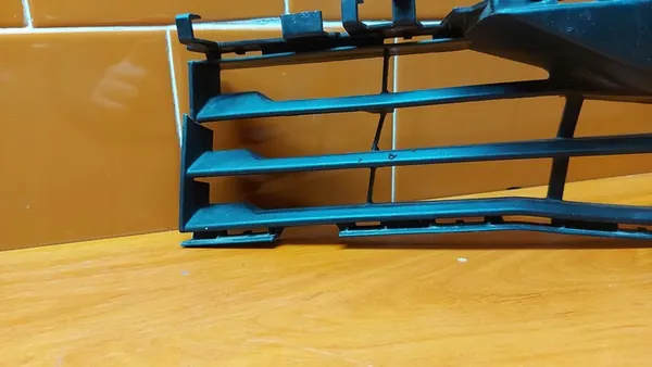 Griglia Parafango Sinistra BMW 5 G30 G31 OEM image 2