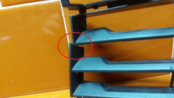 Griglia Parafango Sinistra BMW 5 G30 G31 OEM image 3