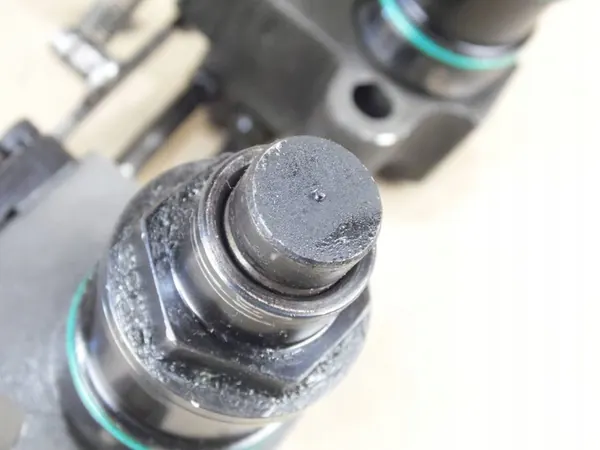 Injetor de combustível Ligier Nova 2001 image 8