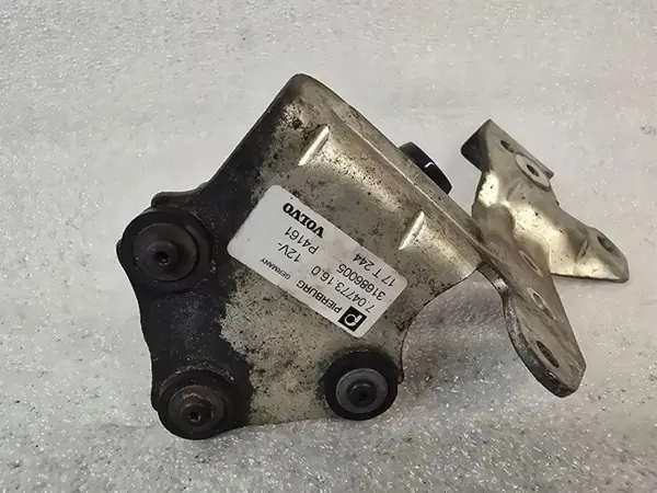Moteur de circulation d'eau OEM 31686005 pour Volvo XC90 image 3