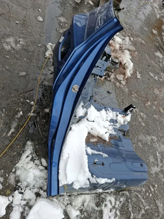 Volvo XC40 Quart de garde-boue arrière droit OEM 1182348835 image 3