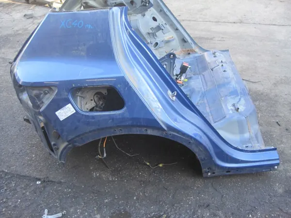 Volvo XC40 Quart de garde-boue arrière droit OEM 1182348835 image 4