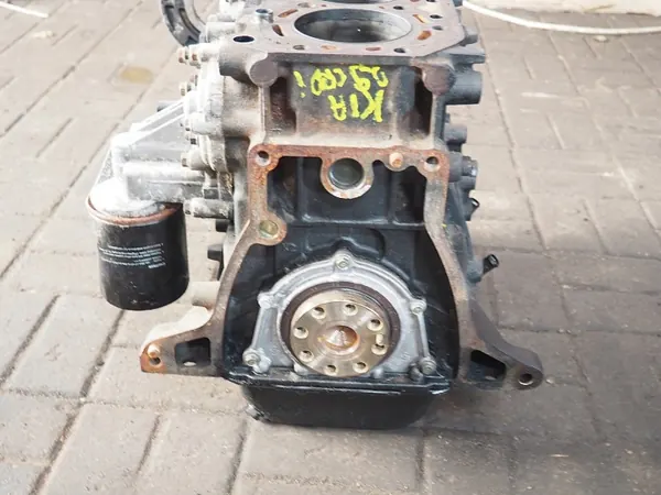 Bloc moteur complet Kia Carnival 2.9 CRDI image 6