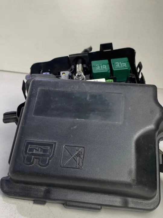 Caja de fusibles BSM OEM 9804848480 Peugeot 208 I image 5