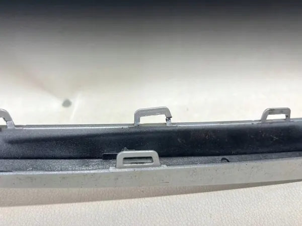 Mercedes C-Klasse W206 Frontstoßstangengrill OEM A2068884100 image 5