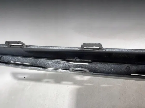 Mercedes C-Klasse W206 Frontstoßstangengrill OEM A2068884100 image 7