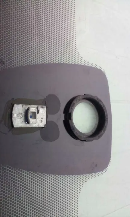 OEM 7262AGAMV1R Front Windscreen for Renault Clio III image 4