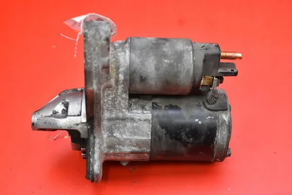 Motor de arranque Dacia Duster 1.6 16V 114 CV OEM 233001903R image 3