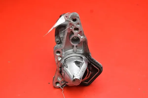 Motor de arranque Dacia Duster 1.6 16V 114 CV OEM 233001903R image 6