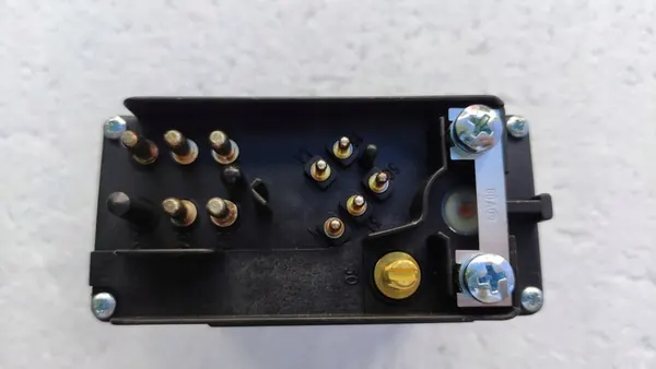 Módulo de velas de ignição Mercedes C 202 0185457232 image 3