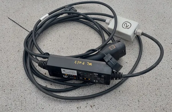 Câble de charge Jeep OE OEM 05185051AC NR2 image 2