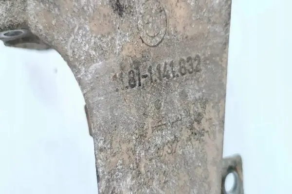 Supporto motore destro BMW 3 TOURING (E36) 1.7L Diesel image 3