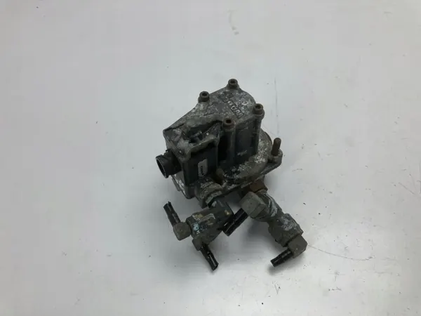 Válvula de relé de controlo DAF 105 XF OEM 1315693 image 5