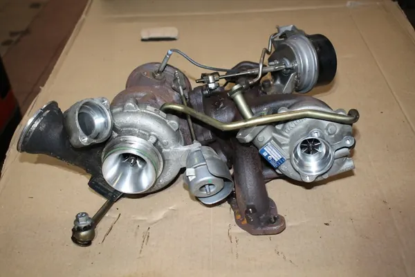 Turbocompresor VOLVO V90 S90 XC90 V60 S60 XC60 31459962 image 2