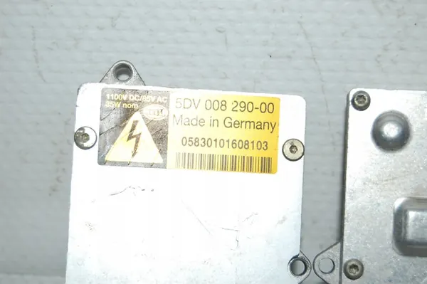 MERCEDES E-KLASSE 211 BI XENON CONVERTERS SET A2118201361KZ image 3