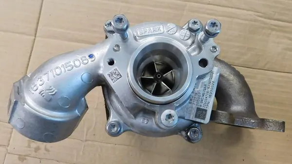 Turbo VW T-ROC 1.0 FSI 04C145703H image 3