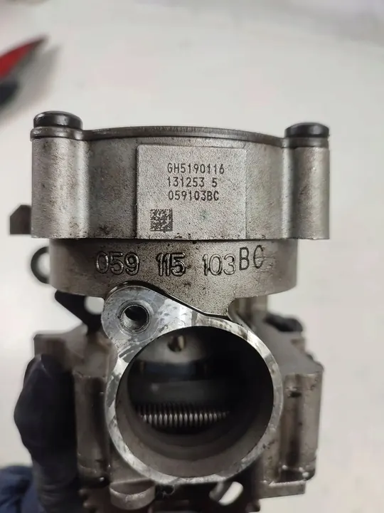 Bomba de aceite Audi 3.0 TDI CRT 059115103BC image 6