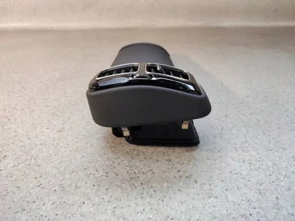 Luftgallret OEM 98444976ZD40 för Citroen C5 Aircross image 4