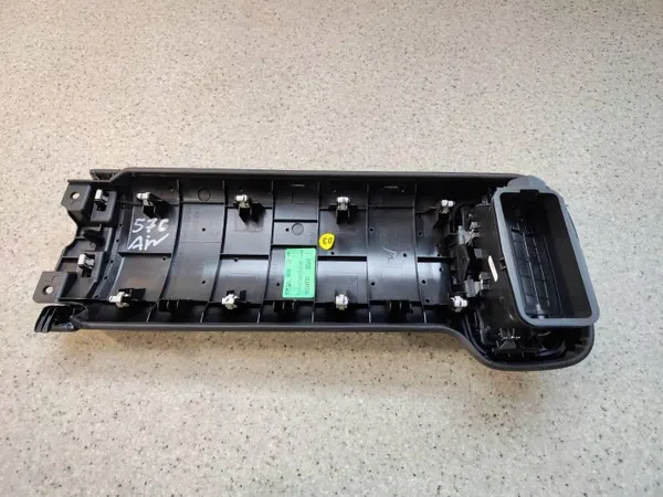 Luftgallret OEM 98444976ZD40 för Citroen C5 Aircross image 5