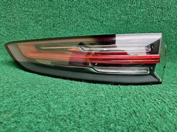 Porsche Cayenne Luz Trasera Izquierda 9Y0945095M image 3