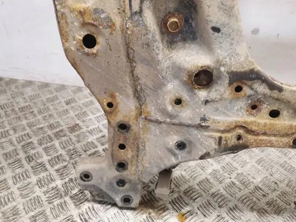 Honda CR-V 2013 Framhjulsram OEM AMD125447 image 6