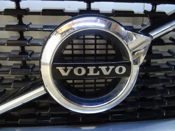 VOLVO XC90 II 15-19 R-DESIGN GRILL 31408429 LLU image 8