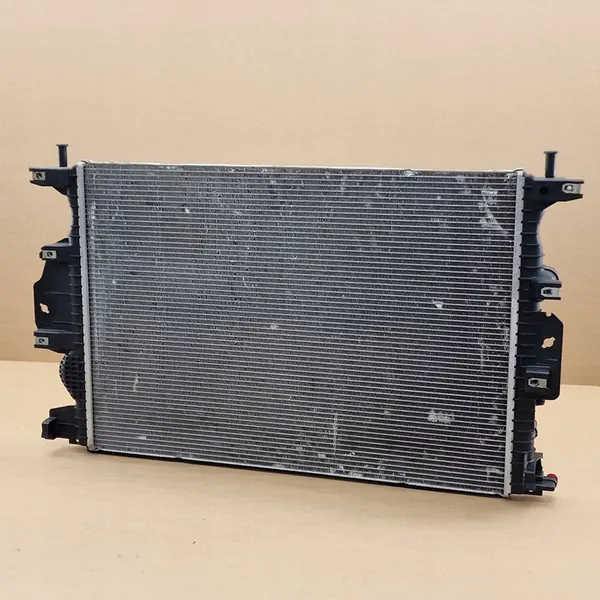 Radiatore Motore Ford Galaxy III Mondeo V S-Max Ford USA Fusion image 3