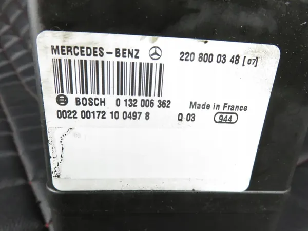 Mercedes S W220 central låspump OEM 2208000348 image 4