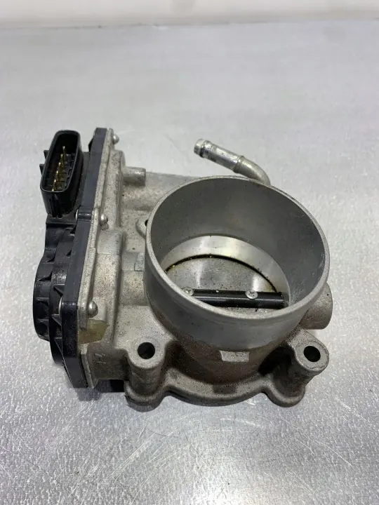 Corps de papillon électronique Subaru Outback OEM FBZ19228 image 5