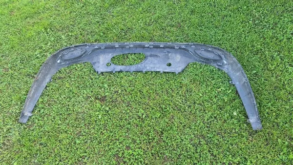 MERCEDES C KLASA W206 Spoiler de Parachoques Trasero A2068854800 image 4