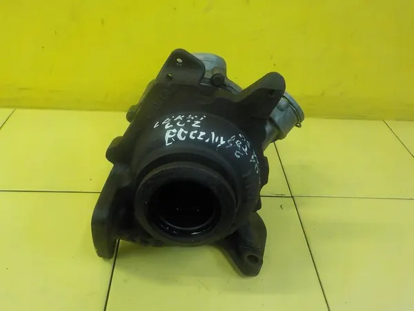 VW Touareg 2.5 TDI Turbo 070145701Q image 4