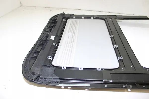 Glas-Schiebedach OEM 1T0877041 für VW Touran I image 7