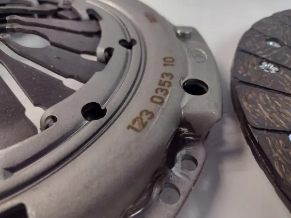 Schaeffler LuK Kytkinsetti 623 3047 00 image 9