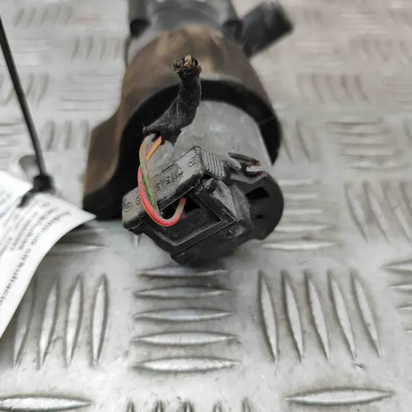 Mercedes-Benz Waterpomp A0018351164 image 5