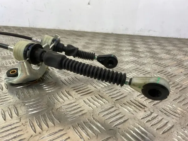 Suzuki SX4 S-Cross versnellingsstang OEM FOB36069 image 3