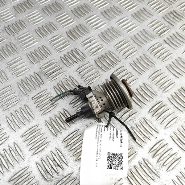 Audi AdBlue-injektor OEM 04440210343 - Begagnad image 2