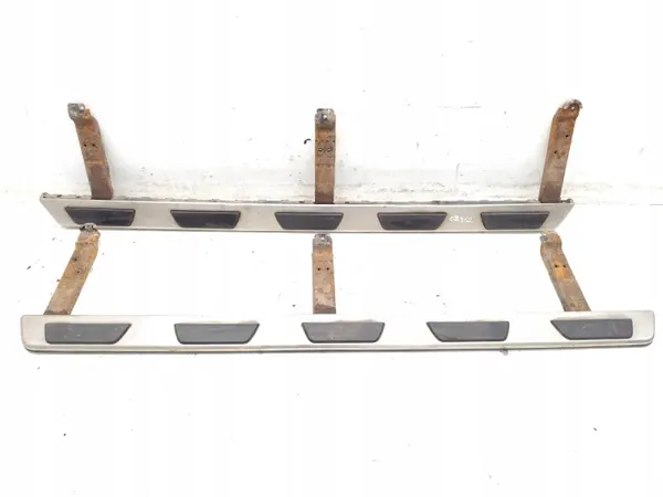 Audi Q7 Stabiliser Link Set Left Side 2008 SUV image 2